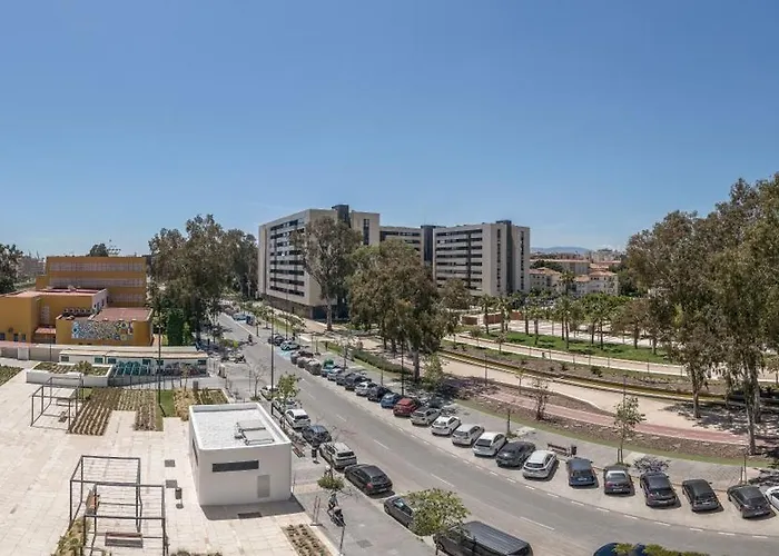 Urban Sky 4º Апартаменты Малага